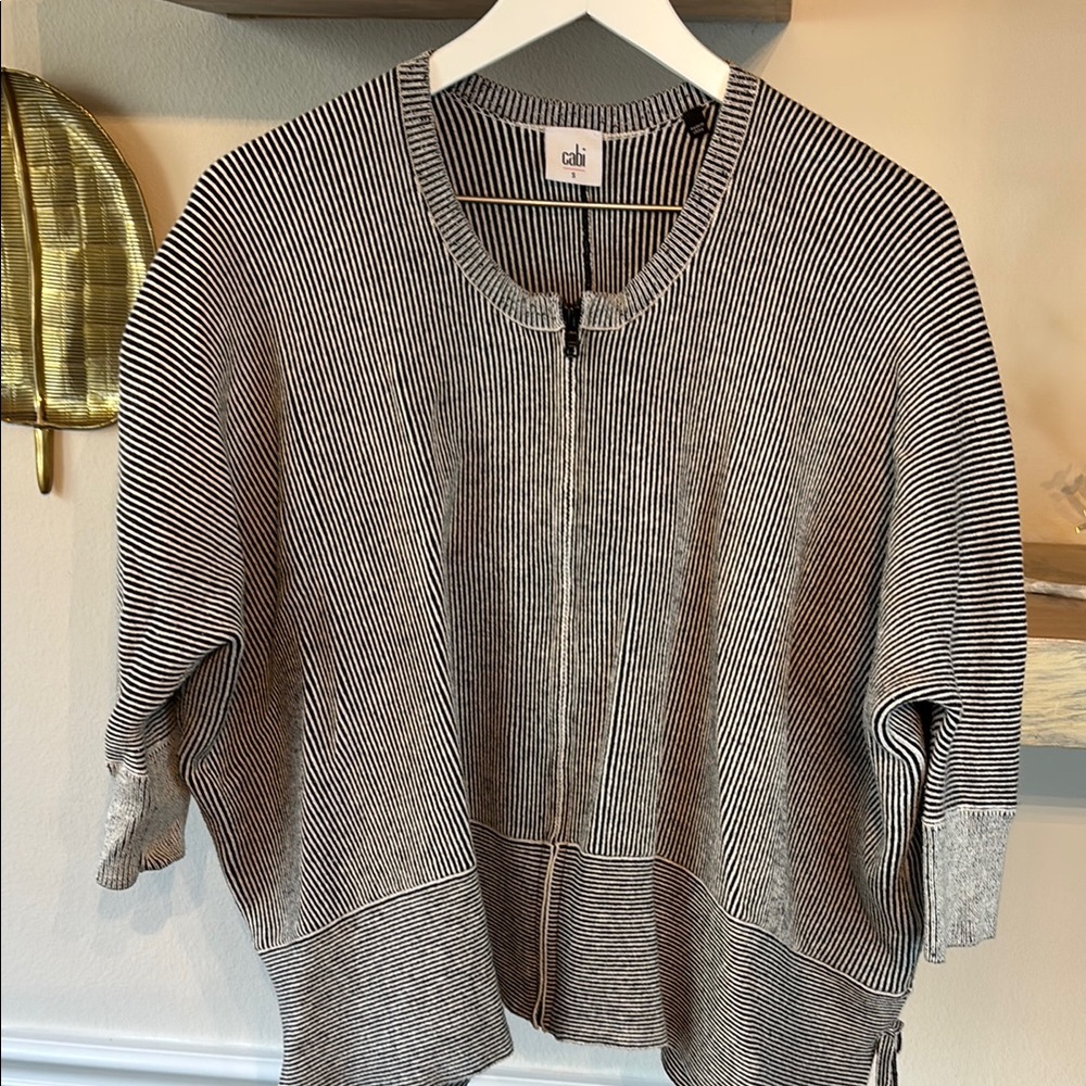 Cabi Women's Black and White Striped Sweater